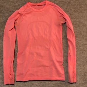 Lululemon Swiftly Tech Long Sleeve